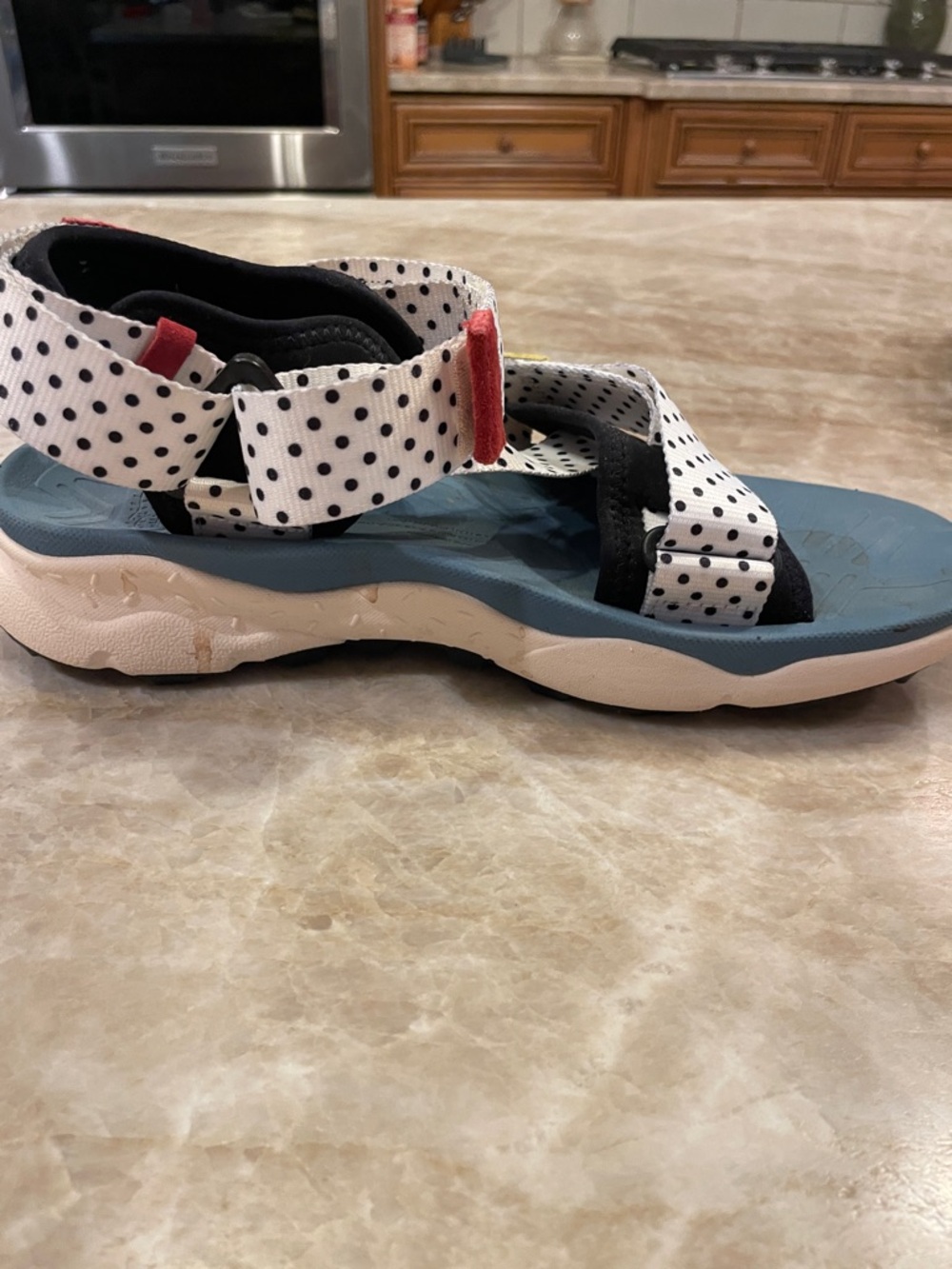 Flower Mountain Polka Dot Adjustable Sandals in White and Blue size 41(10) - Picture 3 of 5